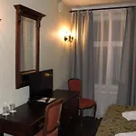 Taanilinna 호텔 3*