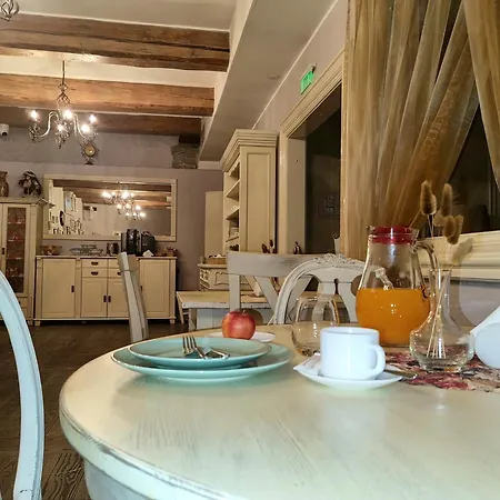 فندق Taanilinna تالين