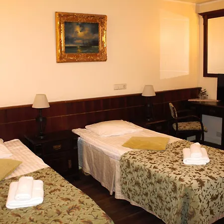 Taanilinna Hotel 3*