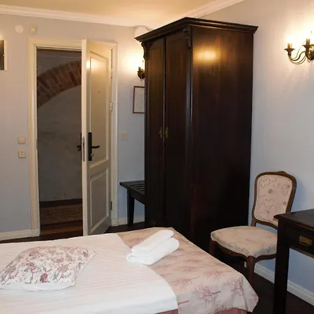 Taanilinna Ξενοδοχείο