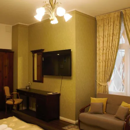 Taanilinna Hotel Talin