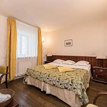Hotel Taanilinna Reval