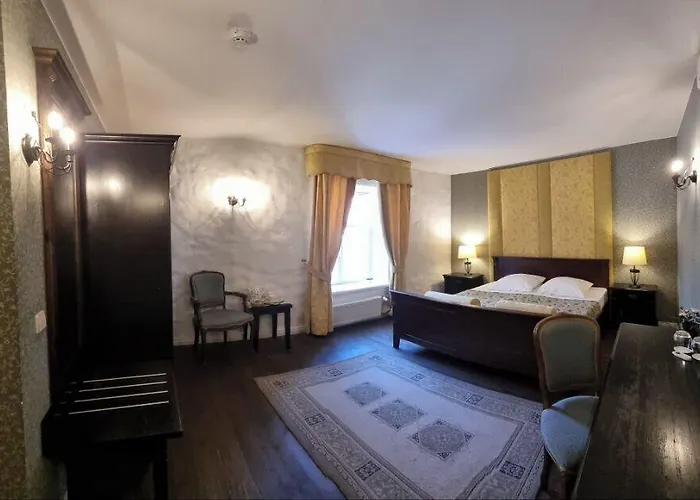 Taanilinna 3* Tallinn