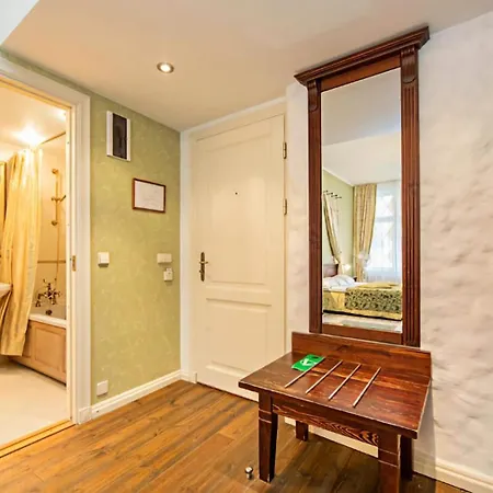 Taanilinna 3* Tallinn