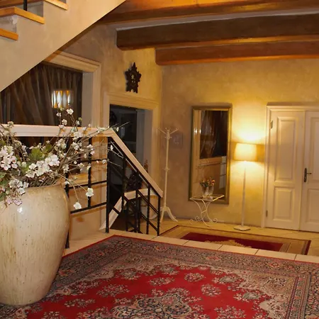 Taanilinna Hotel Tallinn